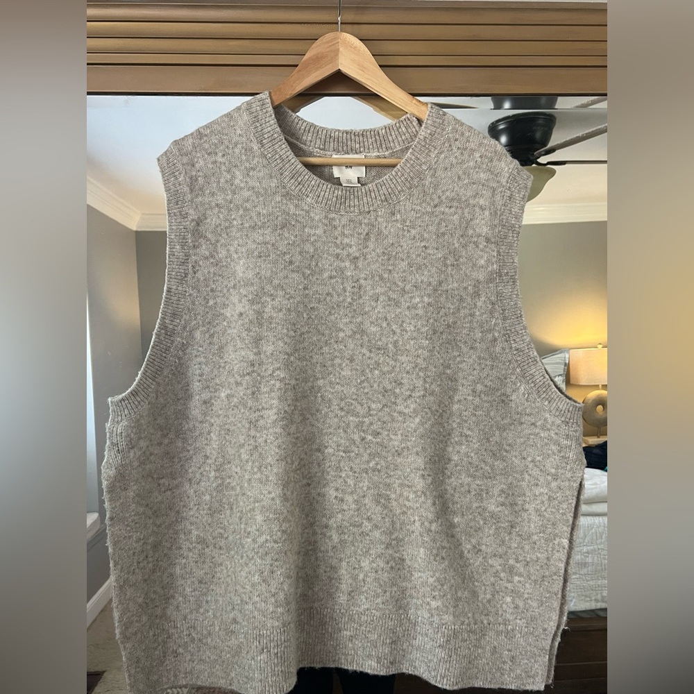 H&M Wool Sweater Vest